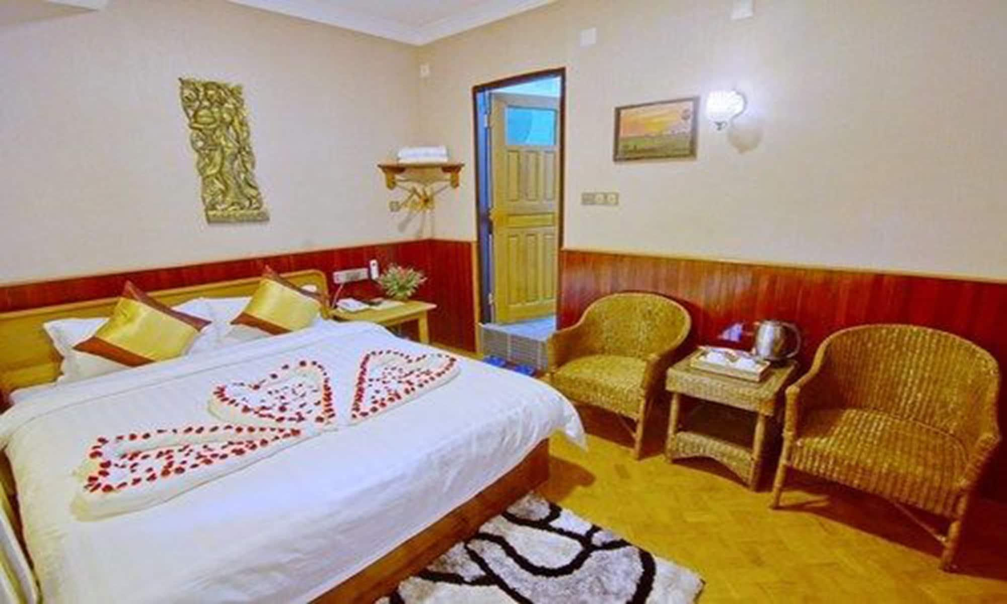 Palace View Hotel Mandalay Exterior foto