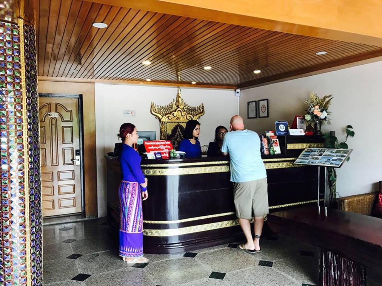 Palace View Hotel Mandalay Exterior foto