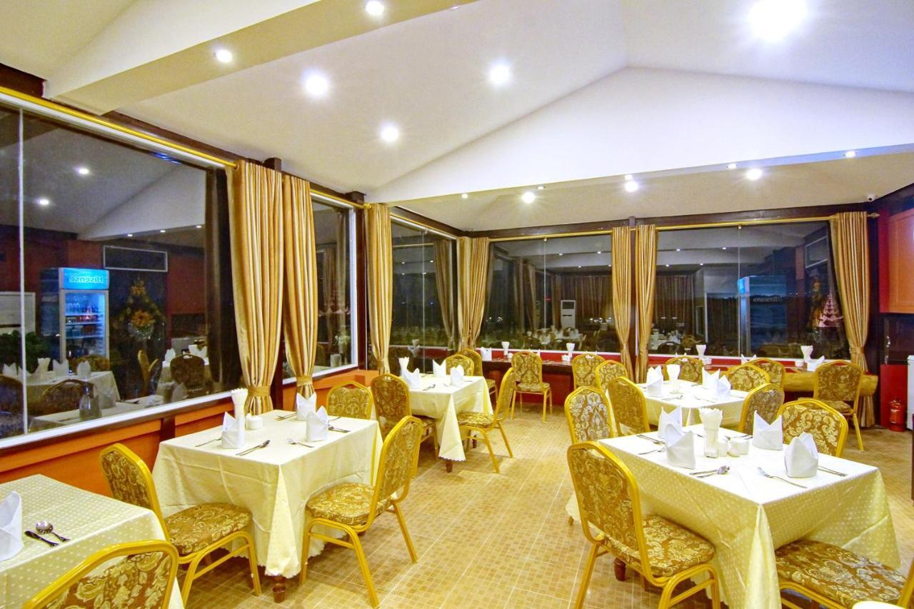 Palace View Hotel Mandalay Exterior foto